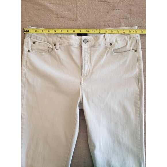Not Your Daughters Jeans Capris Khaki Tan Cuffed Stretch Womens Sz 16P Lift Tuck - Picture 15 of 16